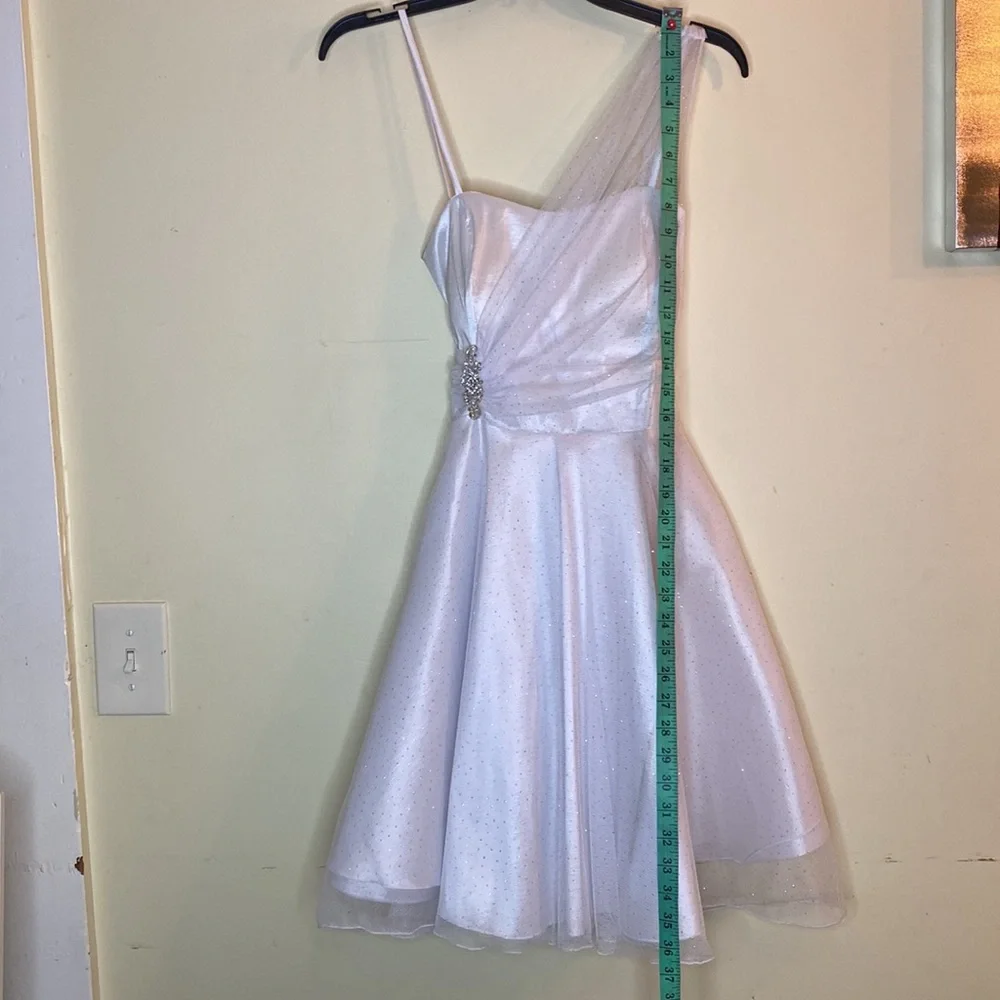 Size medium - Picture 4 of 4